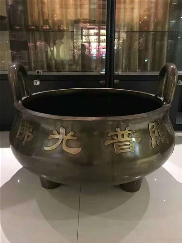 龍耳荷花爐