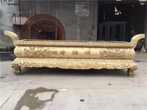 廠家定做純銅香爐.jpg 廠家定做純銅香爐.jpg