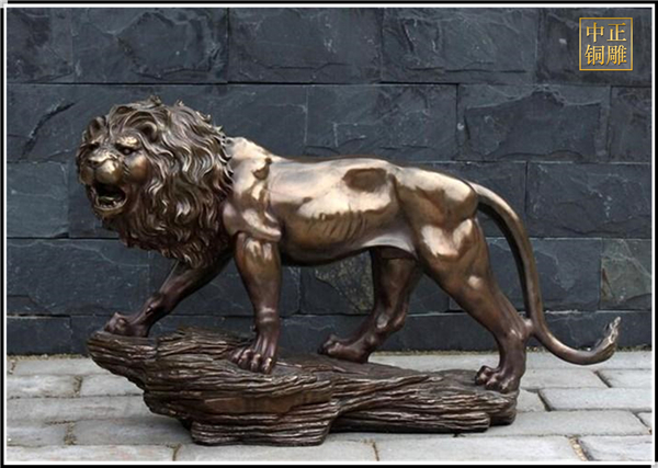 獅子雕塑.jpg