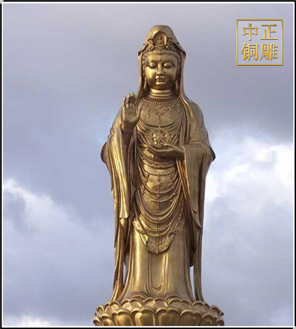 銅觀音雕像
