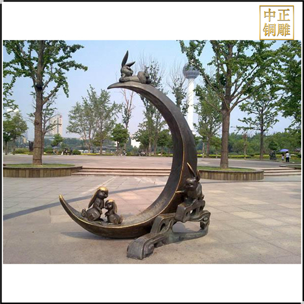 玉兔園林雕塑.jpg