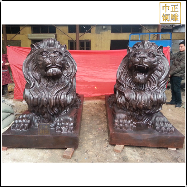 2米匯豐獅.jpg