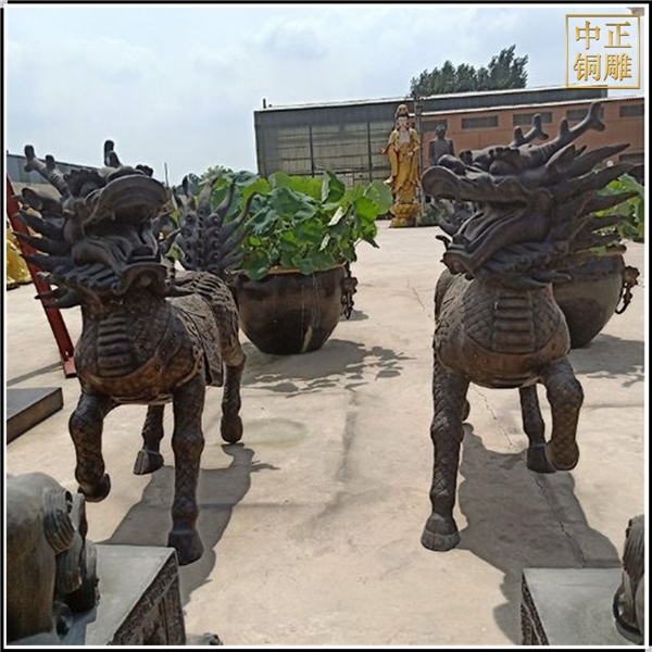 鎮宅一對銅麒麟.jpg