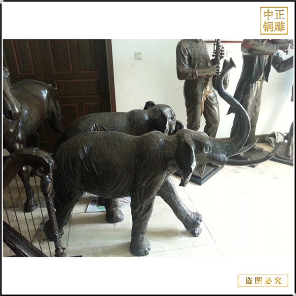 小型室外銅大象雕塑價格.jpg