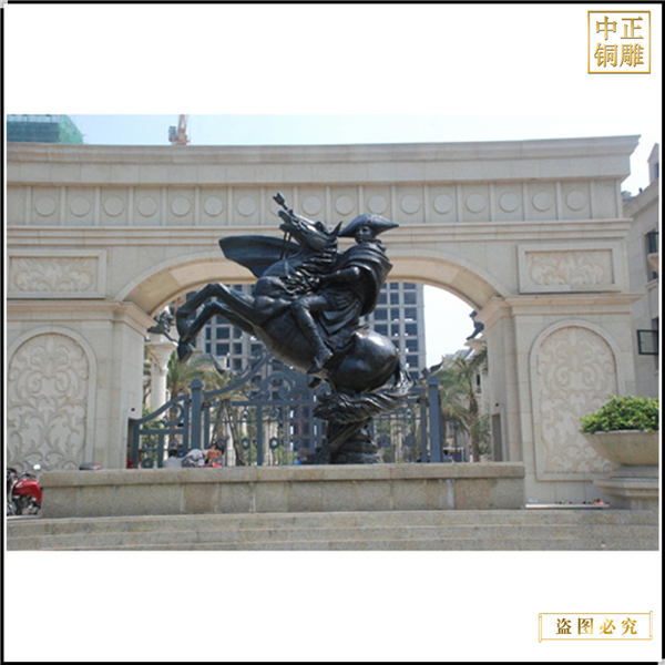 2小區(qū)人物雕塑廠.jpg
