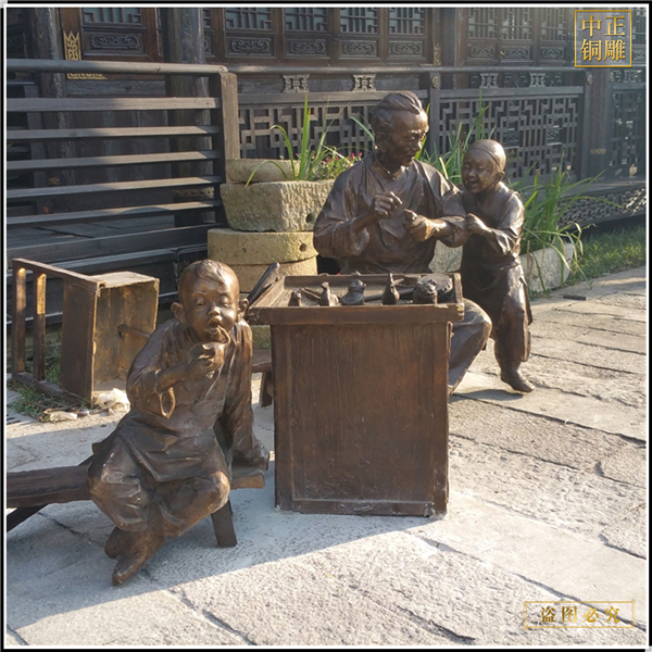10步行街捏糖人銅雕塑制作.jpg