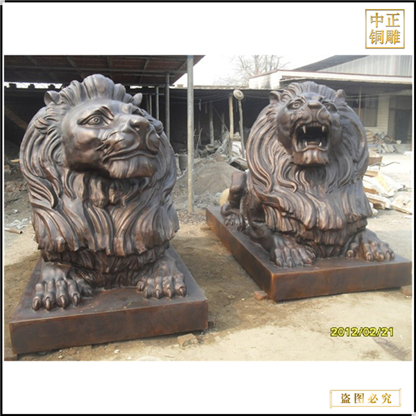 定制炯炯有神銅獅子雕塑.jpg