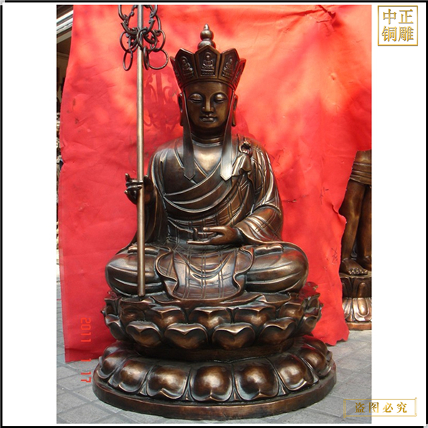 30厘米貼近地藏王.jpg