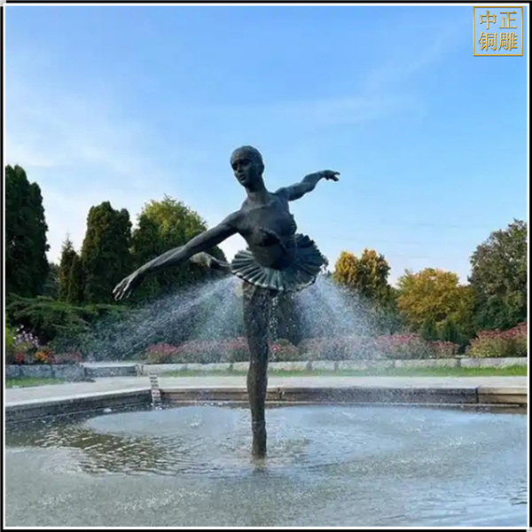 園林廣場芭蕾舞女孩噴泉雕塑.jpg