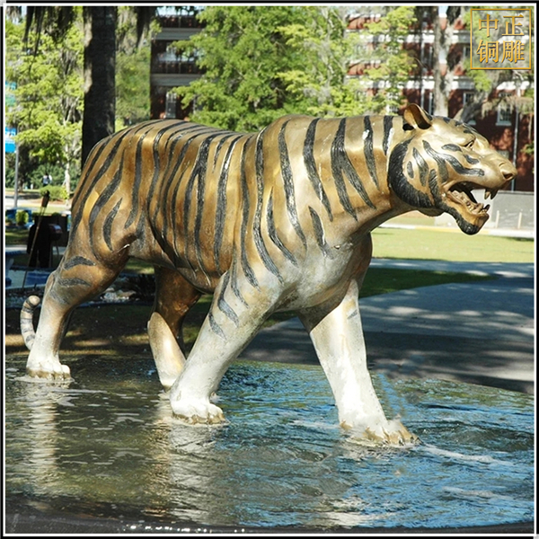 動物園老虎景觀雕塑.jpg